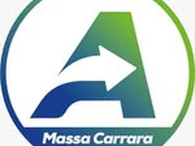Azione Massa Carrara contro l'evento "Taci: il nemico ti ascolta. Normalizzare la guerra, militarizzare la scuola e la società"