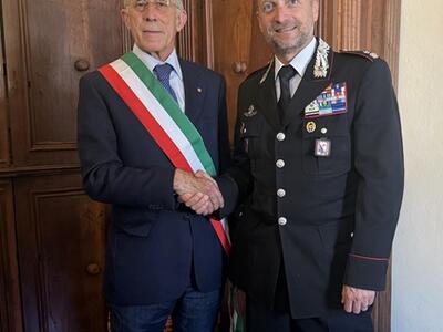 Incontro istituzionale tra il Sindaco di Pontremoli e il Comandante della Compagnia dei Carabinieri