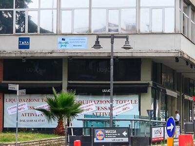 Troppi fondi sfitti a Massa: la critica dell'associazione Confimpresa