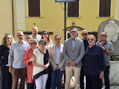 Intitolata a Ennio Fialdini la piazza dei Coccodrilli a Castagnola