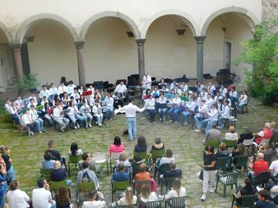La musica che unisce: successo del concerto dei ragazzi dell'istituto comprensivo  Moratti di Fivizzano e Bonomi di Fosdinovo, recentemente accorpati