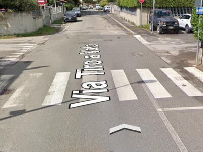 Vent'anni di incuria e di degrado totale in via Tiro a Volo a Marina di Carrara: per la Lega è il simbolo del fallimento gestionale dell'amministrazione Arrighi