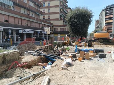 Nove ore senza corrente: l'ennesimo colpo a commercianti e residenti dell'area cantieri Canal del Rio