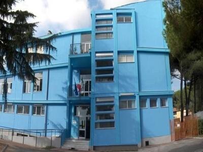 Molte criticità sullo stato strutturale delle scuole di Massa: la denuncia del Comitato Ugo Pisa