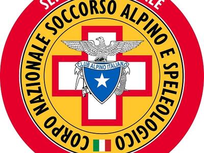 Soccorso Alpino e Speleologico Toscano, stazione di Massa: soccorse tre ragazze che avevano perso l’orientamento sul sentiero 161