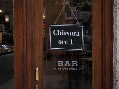 Anche a Carrara, dopo Massa, locali aperti fino all'una di notte fino al 7 giugno