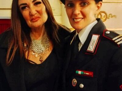 Il Maresciallo Maggiore Gabriella Illuzzi lascia Pontremoli per la Procura di Pisa: l'omaggio dell'avvocatoCarmela Federico e de La Rivincita a una donna straordinaria