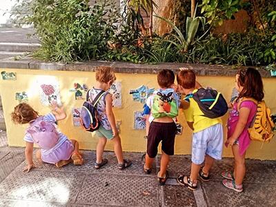 Via Baluardo, una scalinata più bella grazie al lavoro di bambine e bambini