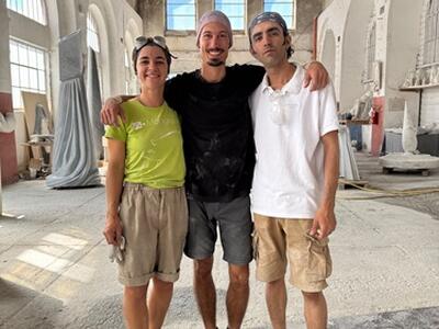 'Le voci dell’arte per un messaggio di pace'. Ecco chi sono i tre finalisti del premio 'Carrara Città creativa Unesco. Forum internazionale di giovani scultori del marmo'
