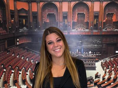 Elisa Montemagni(Lega): "Focus sulla vespa velutina. Lucca e Massa-Carrara le province toscane più colpite. Il Ministero dell'Ambiente a seguito di mia interrogazione c'informa di una sperimentazione con l'utilizzo di biocidi per contrastarla."