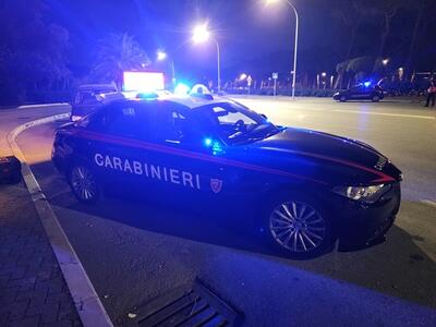 Rapinarono due utenti del bancomat: arrestati a Carrara dai Carabinieri due  giovani malviventi italiani