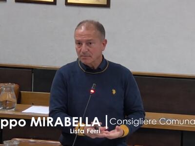 Vicenda Benfatto -  A Carrara governa il Pd e Arrighi è stata commissariata dal partito: la critica del consigliere Mirabella