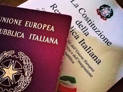 Cadoneghe, il sindaco sospende il giuramento a una donna che non parla italiano: caso politico, il Pd scrive al prefetto