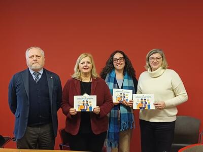 Difenditi dalle truffe Una brochure per imparare a riconoscerle e a prevenirle