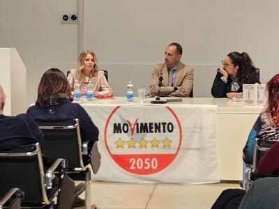 Bonifiche e futuro del territorio: ampia partecipazione alla presentazione del libro "Cicatrici di terra, semi di speranza"