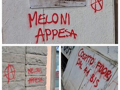 Scritte contro Meloni a Massa: Tenerani FDI- "Atti vigliacchi. lo stato non arretra davanti ai ricatti di anarchici e delinquenti"