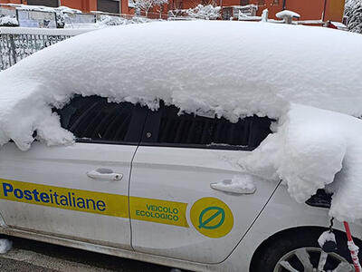 Poste italiane: i portalettere dell’alta Lunigiana al lavoro per garantire le consegne con la neve