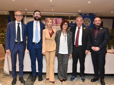 Otto Rotary club uniti contro la polio: serata solidale e incontro con 130 studenti a Massa