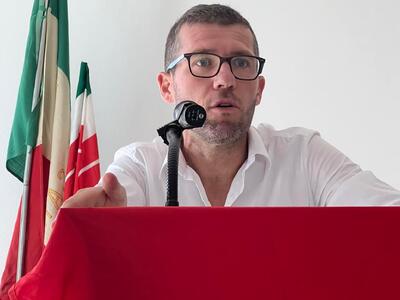 Massa Carrara, presentato il focus Ires sull’economia. “Stagnazione, terziarizzazione debole e rischio elevatissimo di crisi industriale. Sono necessari interventi infrastrutturali e politici”