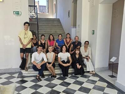 (Yours) in the undoing. *[Nel (tuo) disfare] La scultura tra natura, trasformazione e rinnovament