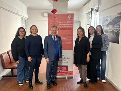 Il Presidente della Provincia Valettini in visita a L'Abbraccio