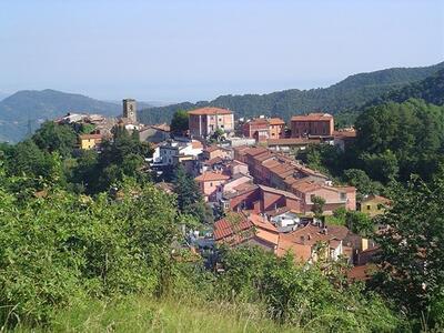 A Castelpoggio parte il percorso gratuito di facilitazione digitale: cinque incontri per imparare a vivere la tecnologia con consapevolezza