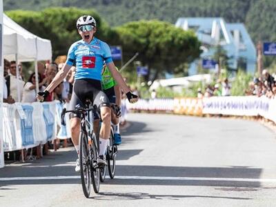 Lorenzo Finn trionfa al Giro Next Gen. Petacchi: «Un orgoglio per la Liguria e per il Lunigiana»
