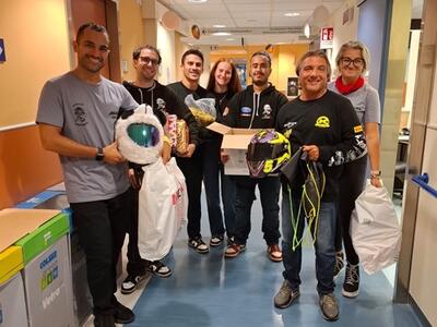 Marmotardisti Moto Club in Pediatria a Massa: doni che fanno la differenza