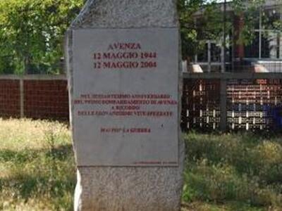 Con l'articolo 21 il parco Ragazzi del '44 ad Avenza avrà panchine e giochi per i bambini