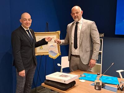Energia, infrastrutture e futuro: incontro del Rotary Massa Carrara con l’ingegner Matteo Bertoneri