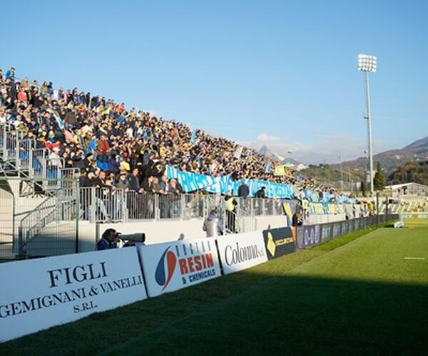 Un magnifico 3 a 1 sull&#039;Entella inaugura la nuova curva nord della Carrarese