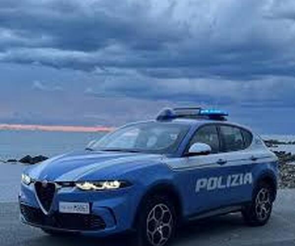Ubriaco molesto in piazza Matteotti a Carrara, un furto e atti osceni a Marina,  il bilancio dell'ultimo weekend carrarino: l'assessore Guadagni ringrazia le forze dell'ordine