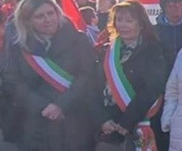 Uso improprio della fascia tricolore e boicottaggio dei farmaci Teva: I Consiglieri Caffaz, Tosi, Manuel e Bernardi scrivono al Prefetto.