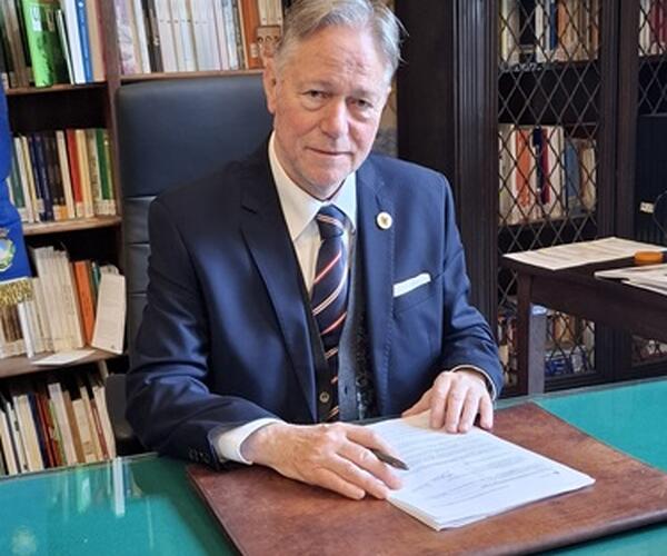 Ringraziamento e auguri  del neo presidente della Provincia Roberto Valettini