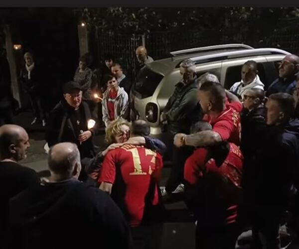 Mirteto non dimentica: il quartiere di Giacomo si stringe intorno alla madre