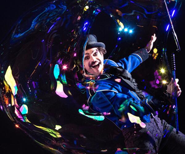 Massa si accende per la Notte Magica: magia e spettacolo venerdì 19 giugno