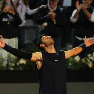 2025052025-05-14T214041Z_424453718_UP1EL5E1O7SX6_RTRMADP_3_TENNIS-ROME-scaled-1