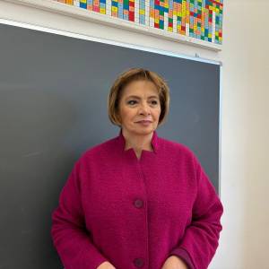 Luigina Mortari1
