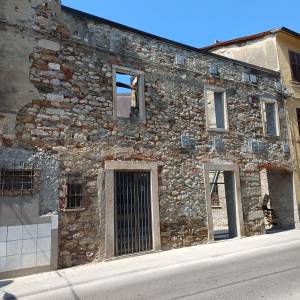 casa bombardata 1