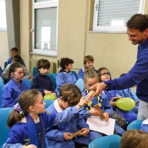 1ec23fd7-deb0-4c19-a97d-1d99ce3d16eb