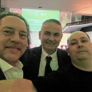 d61b2be2-4b4b-4204-989a-63eed21c8d25