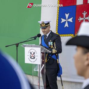 Avvicendamento al comando della Capitaneria di porto di Marina di Carrara (1)