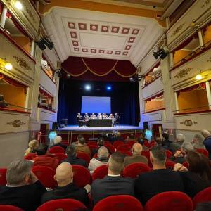 c03576e8-de28-46d0-9e0e-aae421ae6d7d