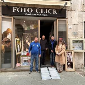 8ee7da5a-8c7a-4fc7-ade7-85bcb186dba5