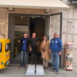 f0c470ff-a071-42e8-af8a-2e9322ecdb3a