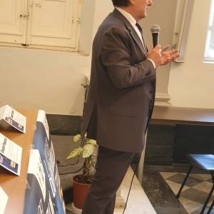 ddb96e40-2d28-46e9-8894-1f84154eb929