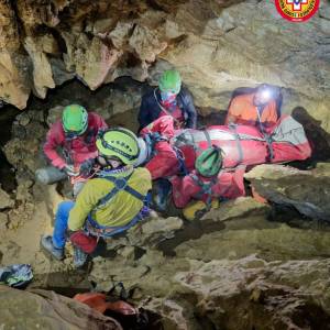 4b39cffd-8e5b-4e1f-a9fa-68ca508b7999