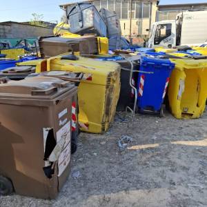 af9ead49-e93b-4e8e-bca9-255be9d3cc84