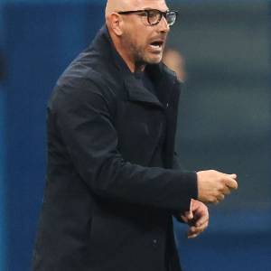 b7acd0bd-2b38-404e-ba7d-64c69e402e34