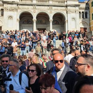 4a0aa2fc-ada0-4a4a-ab36-bf9816f83b4b